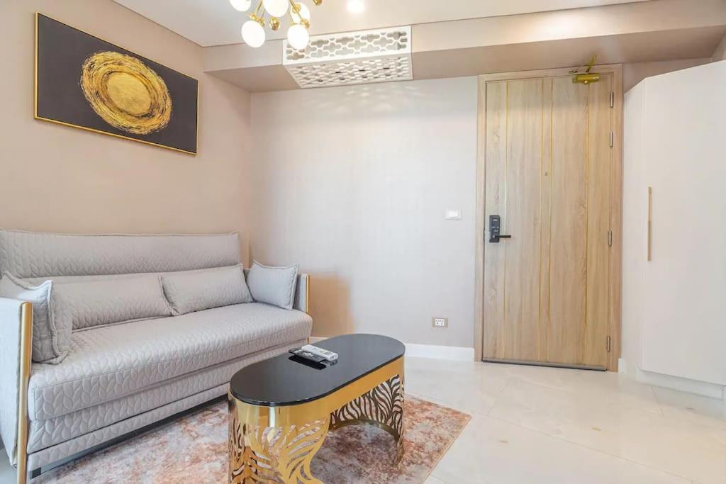 Sea View 5 Star Facilities Luxury Stay At Pattaya หาดจอมเทียน ภายนอก รูปภาพ